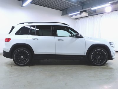 MERCEDES-BENZ GLB - 8