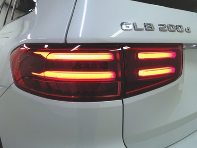 MERCEDES-BENZ GLB - 5