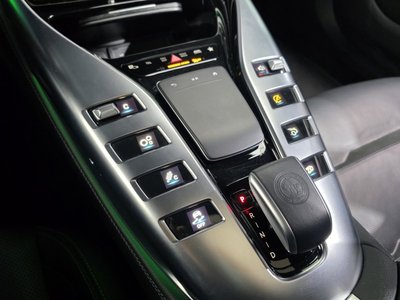 MERCEDES-BENZ GT AMG - 9