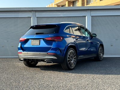 MERCEDES-BENZ GLA - 9
