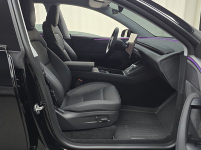 2025 Tesla MODEL Y — миниатюра 16
