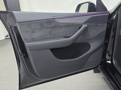 2025 Tesla MODEL Y — миниатюра 14