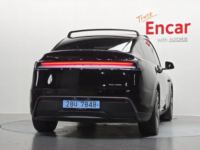 2025 Tesla MODEL Y — фото 3