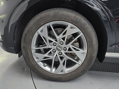 صورة 6 لـ 2021 Genesis GV70
