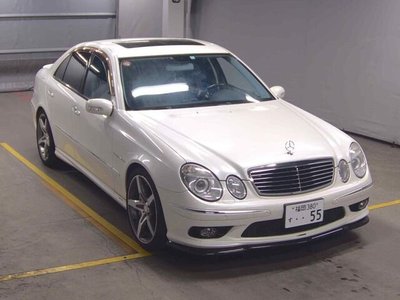 MERCEDES-BENZ E-CLASS - 1