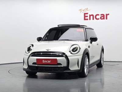 2023 MINI COOPER photo 2