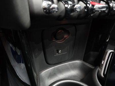 2023 MINI COOPER thumbnail 31