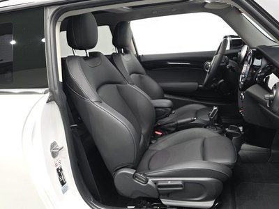 2023 MINI COOPER thumbnail 17