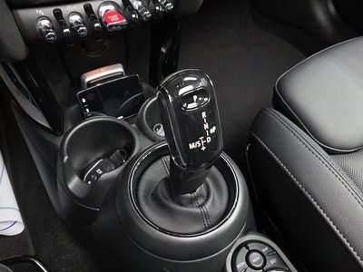 2023 MINI COOPER thumbnail 12