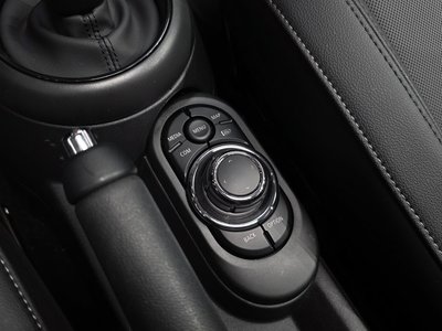 2023 MINI COOPER thumbnail 33