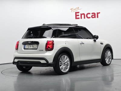 2023 MINI COOPER photo 3