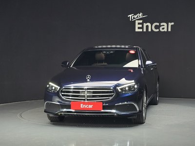 MERCEDES-BENZ E-CLASS - 2