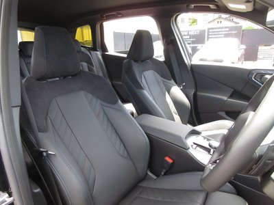 2024 BMW X3 thumbnail 33
