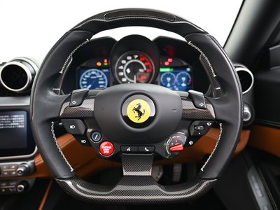 2020 Ferrari PORTOFINO — миниатюра 11