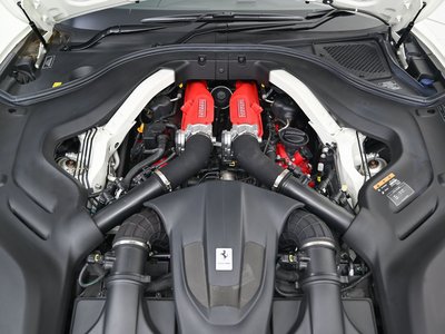 2020 Ferrari PORTOFINO — миниатюра 19