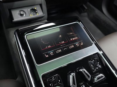 صورة مصغرة 18 لـ 2023 AUDI A8