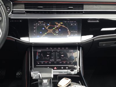 صورة مصغرة 13 لـ 2023 AUDI A8