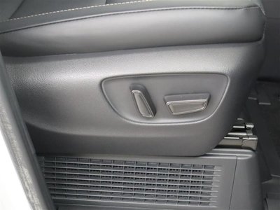 2025 Toyota ALPHARD — миниатюра 12