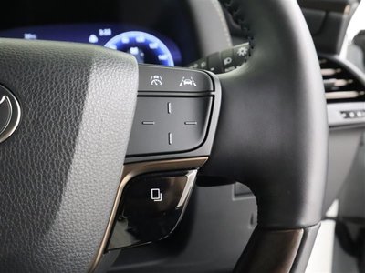 2025 Toyota ALPHARD — миниатюра 39