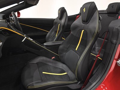 2026 Ferrari ROMA SPIDER — миниатюра 13