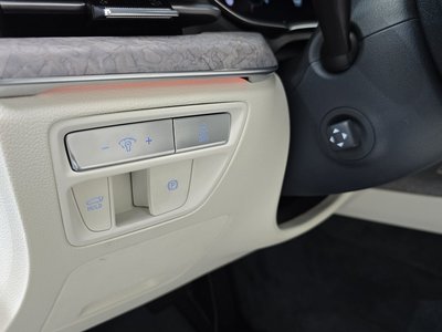 صورة مصغرة 21 لـ 2022 Genesis ELECTRIFIED G80 (RG3)