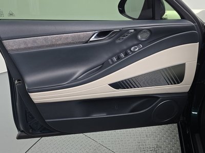 صورة مصغرة 14 لـ 2022 Genesis ELECTRIFIED G80 (RG3)