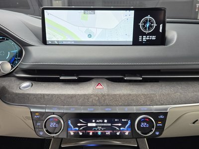 صورة مصغرة 26 لـ 2022 Genesis ELECTRIFIED G80 (RG3)