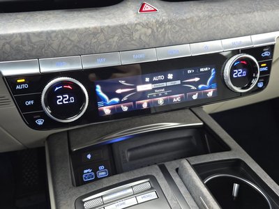 صورة مصغرة 25 لـ 2022 Genesis ELECTRIFIED G80 (RG3)
