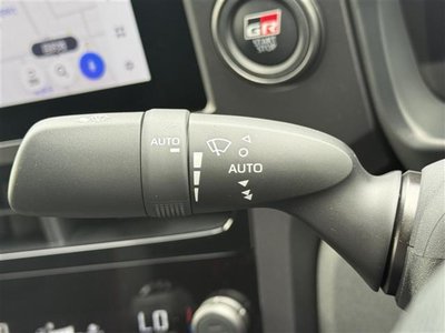 TOYOTA GR YARIS - 8