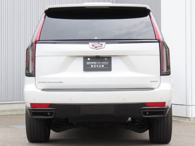 CADILLAC ESCALADE - 4