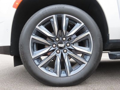 CADILLAC ESCALADE - 7