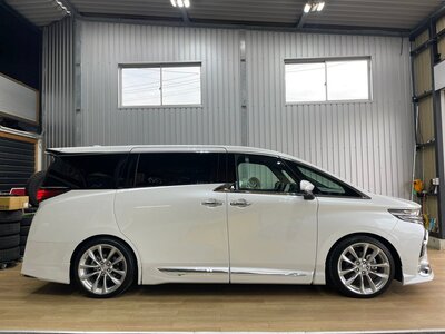 TOYOTA ALPHARD - 2