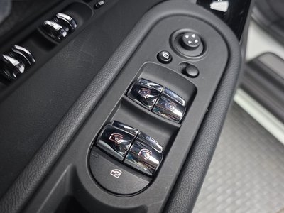 2023 MINI COOPER COUNTRYMAN — миниатюра 17