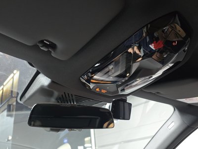 صورة مصغرة 28 لـ 2026 BMW 5 SERIES