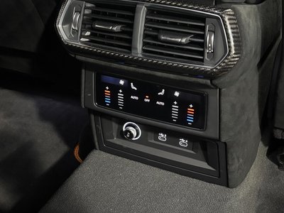 2023 Lamborghini URUS — миниатюра 34