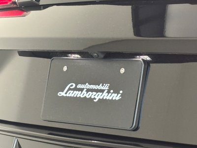 2023 Lamborghini URUS — миниатюра 11