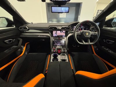 2023 Lamborghini URUS — миниатюра 35