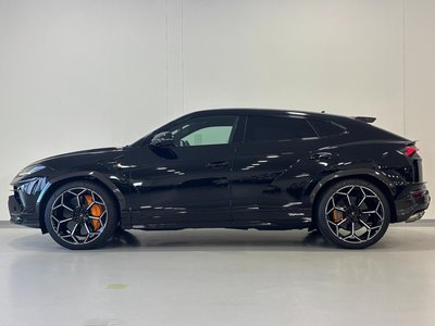 2023 Lamborghini URUS — миниатюра 4