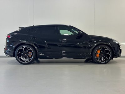 2023 Lamborghini URUS — миниатюра 8
