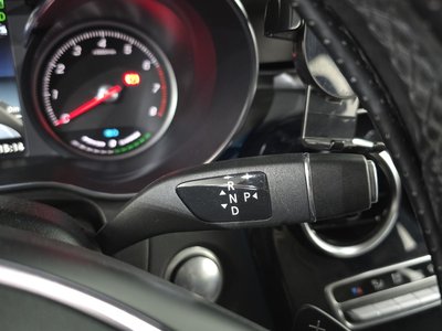 MERCEDES-BENZ GLC - 9