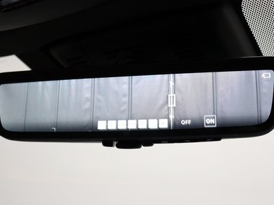 TOYOTA CROWN SPORT - 4