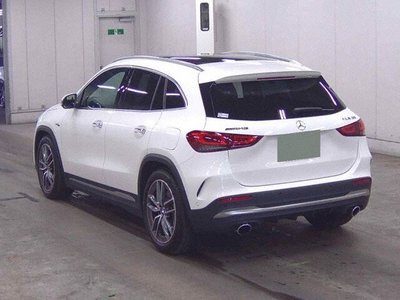 2022 Mercedes-BENZ GLA AMG photo 1