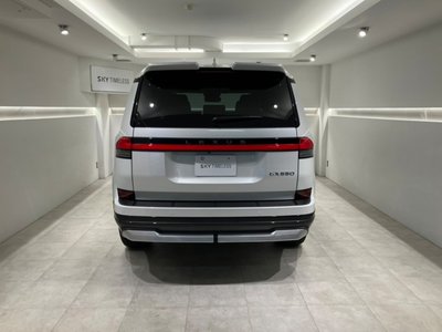 صورة 10 لـ 2025 Lexus GX