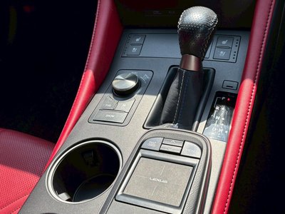 2017 Lexus RC F 缩略图 36