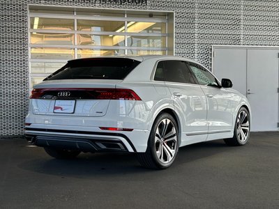AUDI Q8 - 4