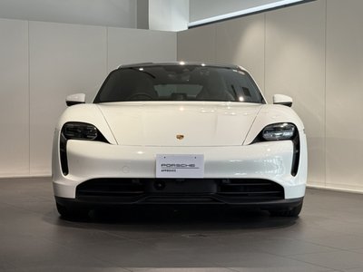 2023 Porsche TAYCAN thumbnail 18