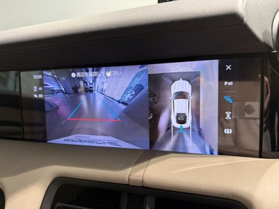 2023 Porsche TAYCAN thumbnail 11
