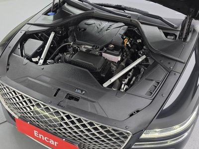 GENESIS G80 (RG3) - 7