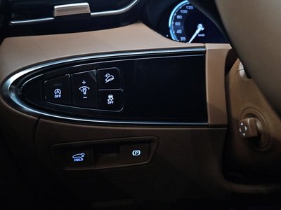 2022 Genesis GV70 thumbnail 27
