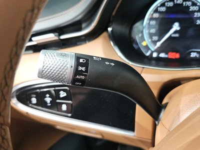 2022 Genesis GV70 thumbnail 28